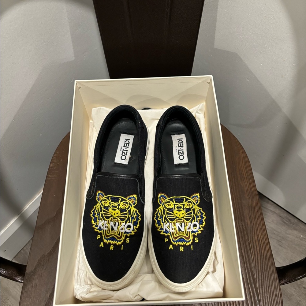 Kenzo Black Slip-Ons with Vibrant Yellow Tiger